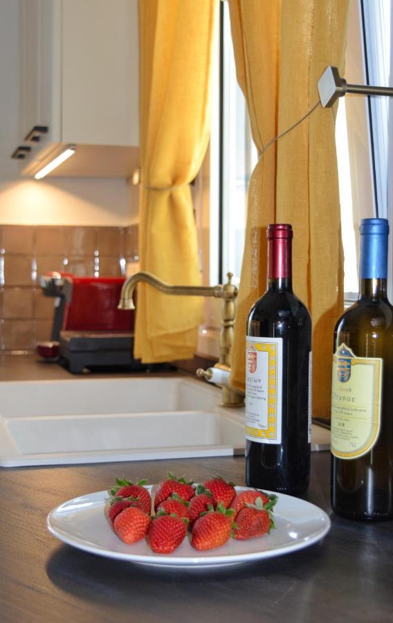 Lucas Home Lixouri Bagian luar foto